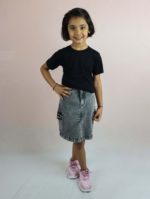Buy Black Cotton T-shirt For Baby Girl (Age: 1-6 Yrs) Online